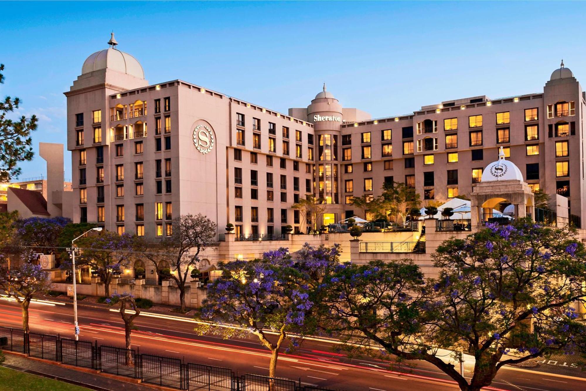 Sheraton Pretoria Hotel Exterior photo