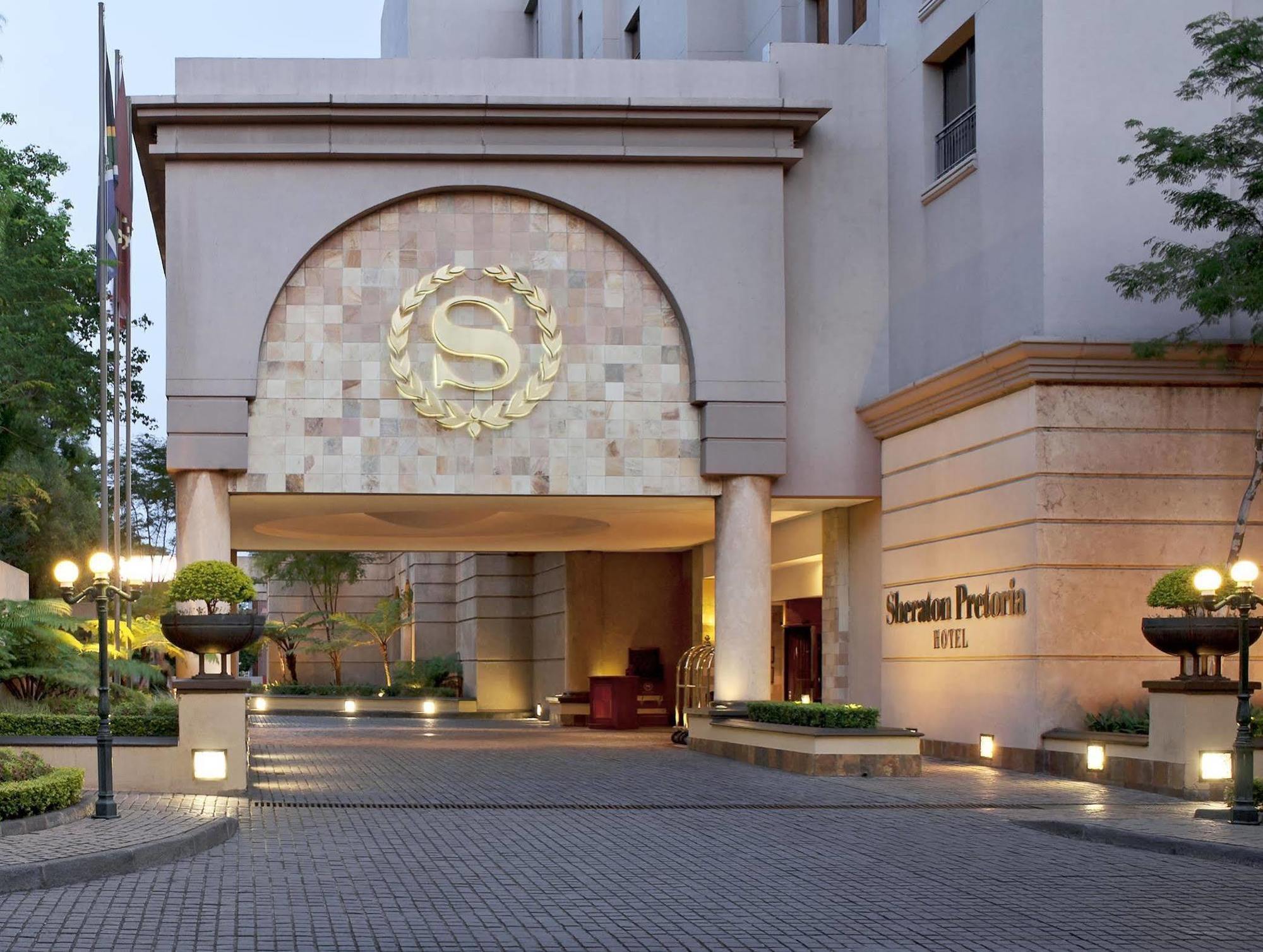 Sheraton Pretoria Hotel Exterior photo